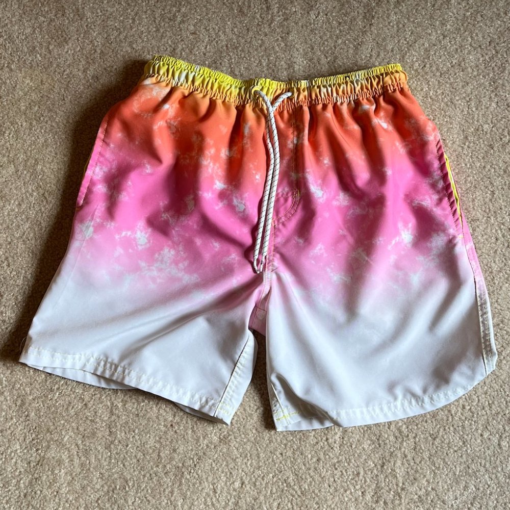 Ocean Current Swim Trunks, size Small, multi-colored EUC